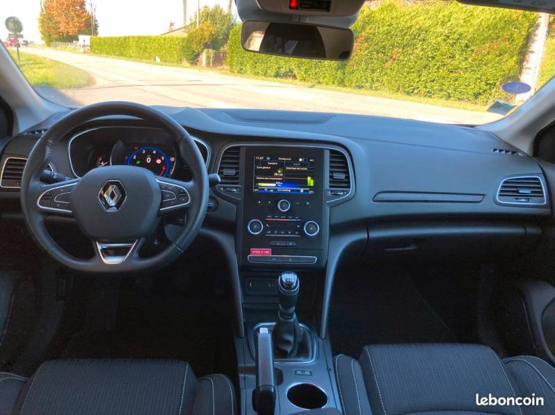 Sièges conducteur et passager