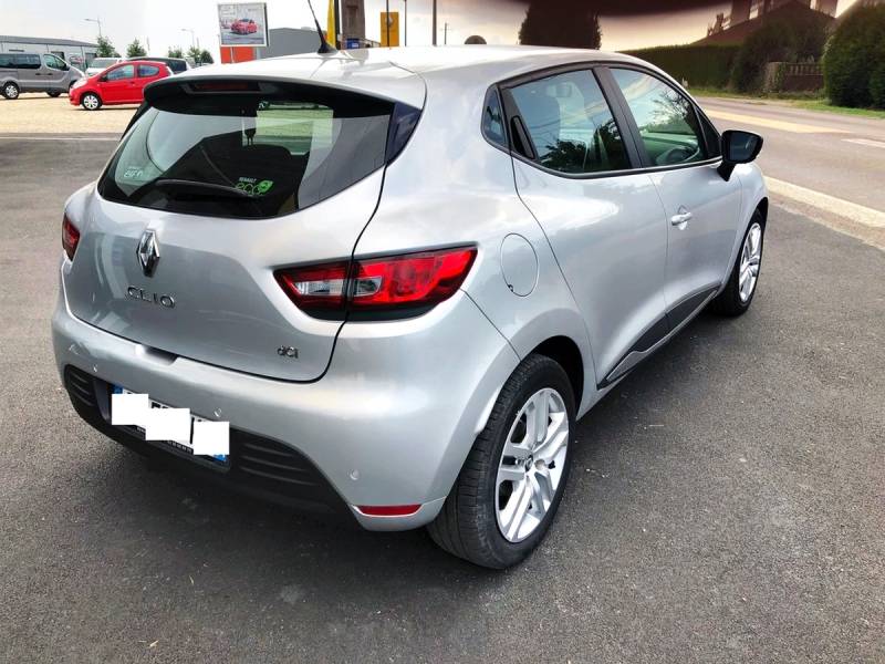 occasion bien équipé Renault Clio 4 Diesel 90 chevaux finition business pas très loin Bourgtheroulde Infreville