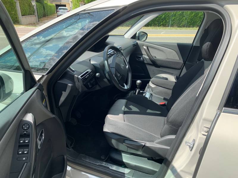 Citroën C4 Picasso Diesel 120 chevaux finition shine