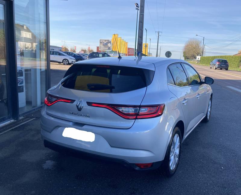 Acheter une Renault, Megane 4, Limited, TCe 140 à Le Neubourg proche de Louviers