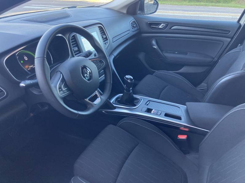 Acheter une Renault, Megane 4, Limited, TCe 140 à Le Neubourg proche de Louviers