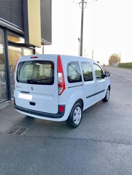 Acheter un Renault, Kangoo, zen, DCI 90ch à Le Neubourg proche de Louviers.