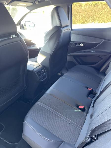 Acheter un Peugeot 3008, EAT8, HDi 130ch à Le Neubourg proche de Louviers