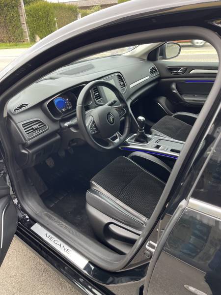 Acheter une Renault, Megane IV, intens, TCe 130ch à Le Neubourg proche de Louviers