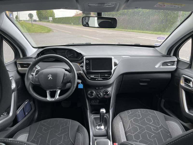 Acheter un Peugeot 2008, ETG5, 82ch à Le Neubourg porche de Louviers.