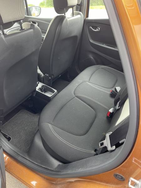 Acheter un Renault, Captur Sunset, TCe 90ch à Le Neubourg proche de Louviers.