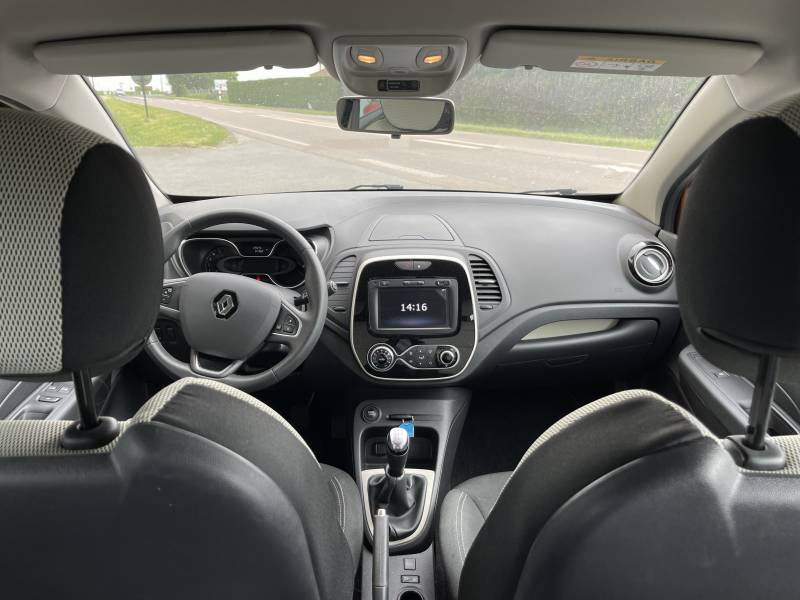 Acheter un Renault, Captur Sunset, TCe 90ch à Le Neubourg proche de Louviers.