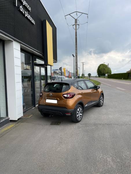 Acheter un Renault, Captur Sunset, TCe 90ch à Le Neubourg proche de Louviers.