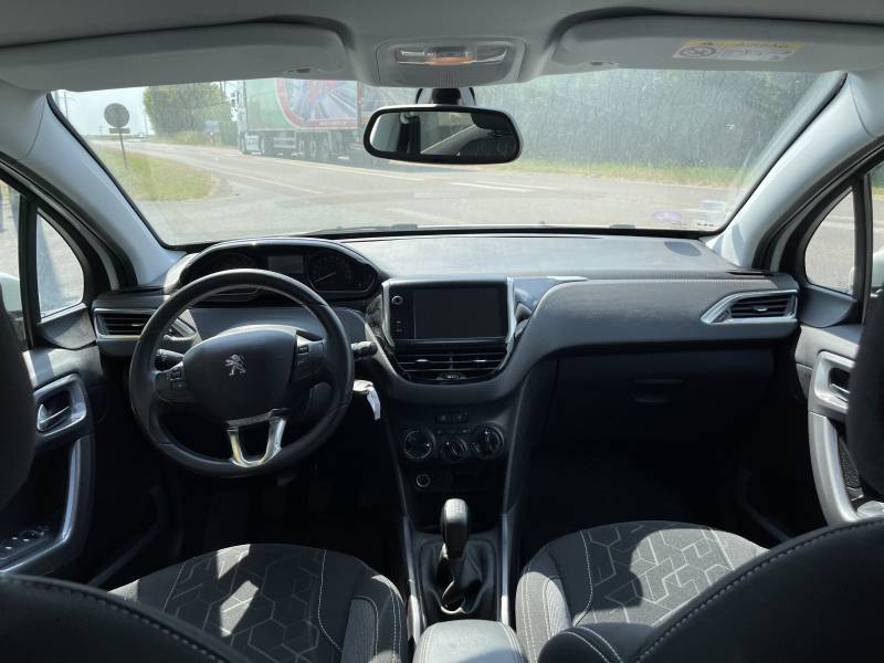 Acheter un Peugeot 2008, Active, 82ch à Le Neubourg porche de Louviers.