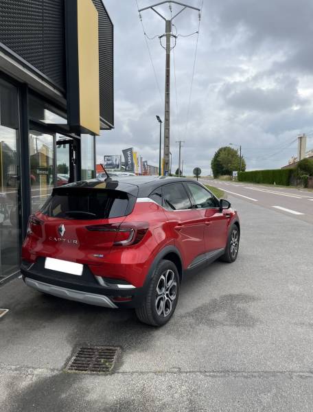 Acheter un Renault, Captur E-tech rechargeable intens 160ch à le Neubourg proche de Louviers.