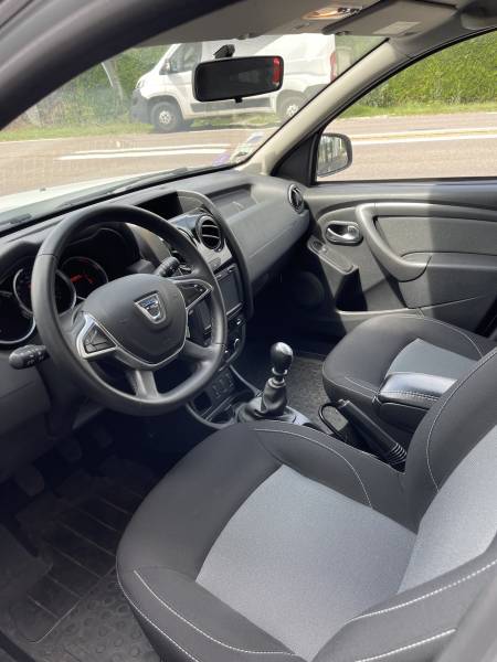 Acheter un Dacia, Duster, Blach touch , TCe 125ch 4X2