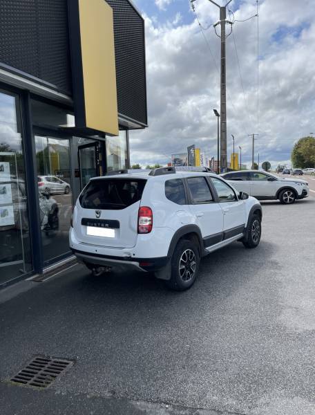 Acheter un Dacia, Duster, Blach touch , TCe 125ch 4X2