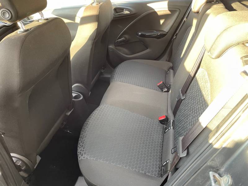 Opel Corsa Essence 90ch Play