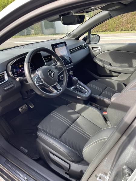 Acheter une Renault, Clio V, Engineered, E-Tech 145ch à Le Neubourg proche de Louviers