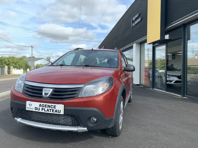 Occasion Dacia Sandero diesel 70 chevaux finition Stepway petit prix proche le neubourg