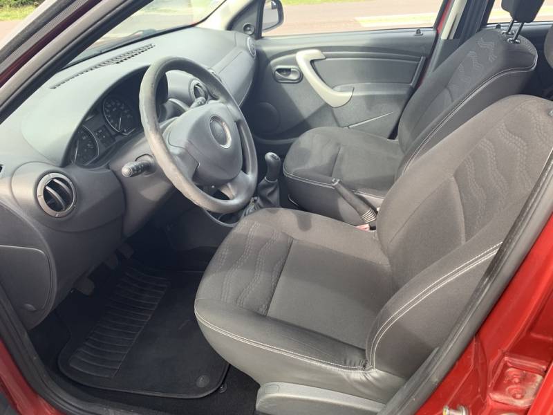 Occasion Dacia Sandero diesel 70 chevaux finition Stepway petit prix proche val de reuil