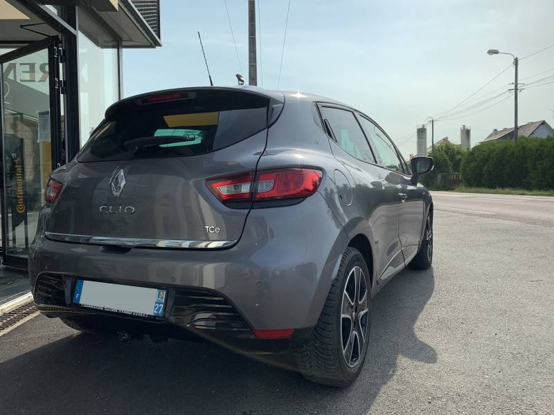 Renault Clio 4, essence 90 chevaux version limited