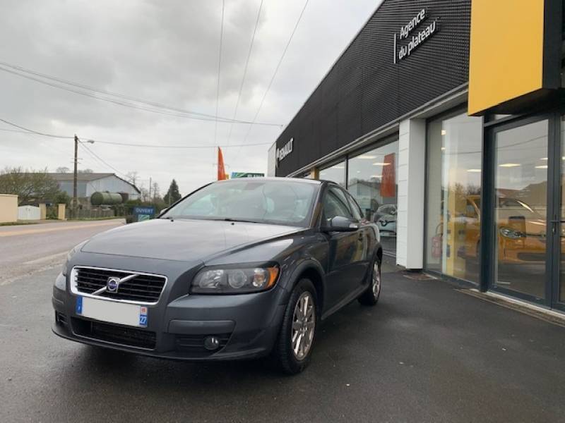 Disponible à la vente à L'Agence du Plateau Lemoine Volvo C30  Diesel 110 chevaux finition Momentum entre le Neubourg et Louviers, 27, Normandie